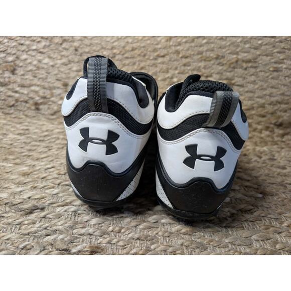 Under Armour Metal Mid Football Cleats Athletic Shoes Men's Size 11 White Black - Picture 5 of 8